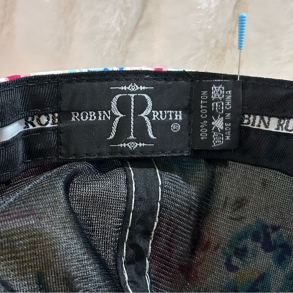 Robin Ruth Texas Floral Baseball Cap - Picture 11 of 11